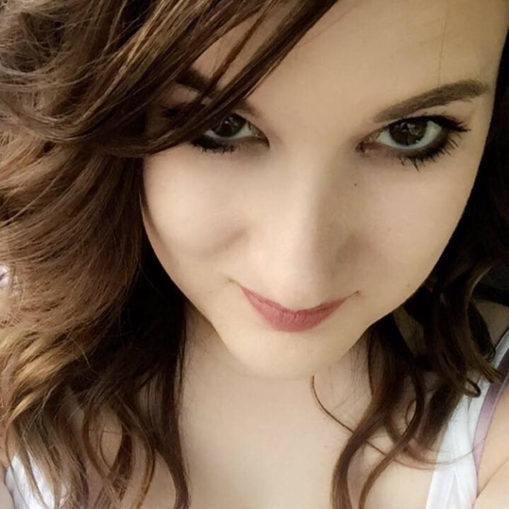 Meet your Posher, Allie